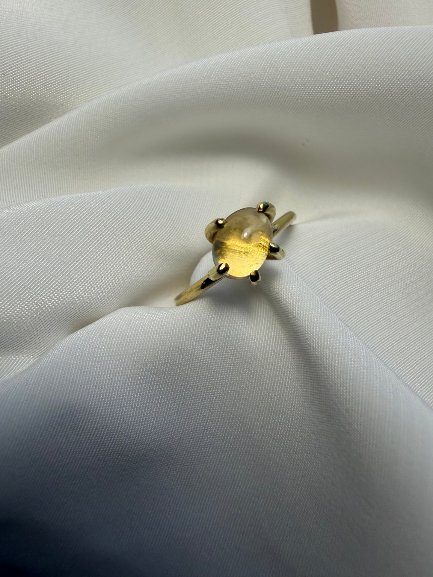 Anello con griffe - Quarzo citrino