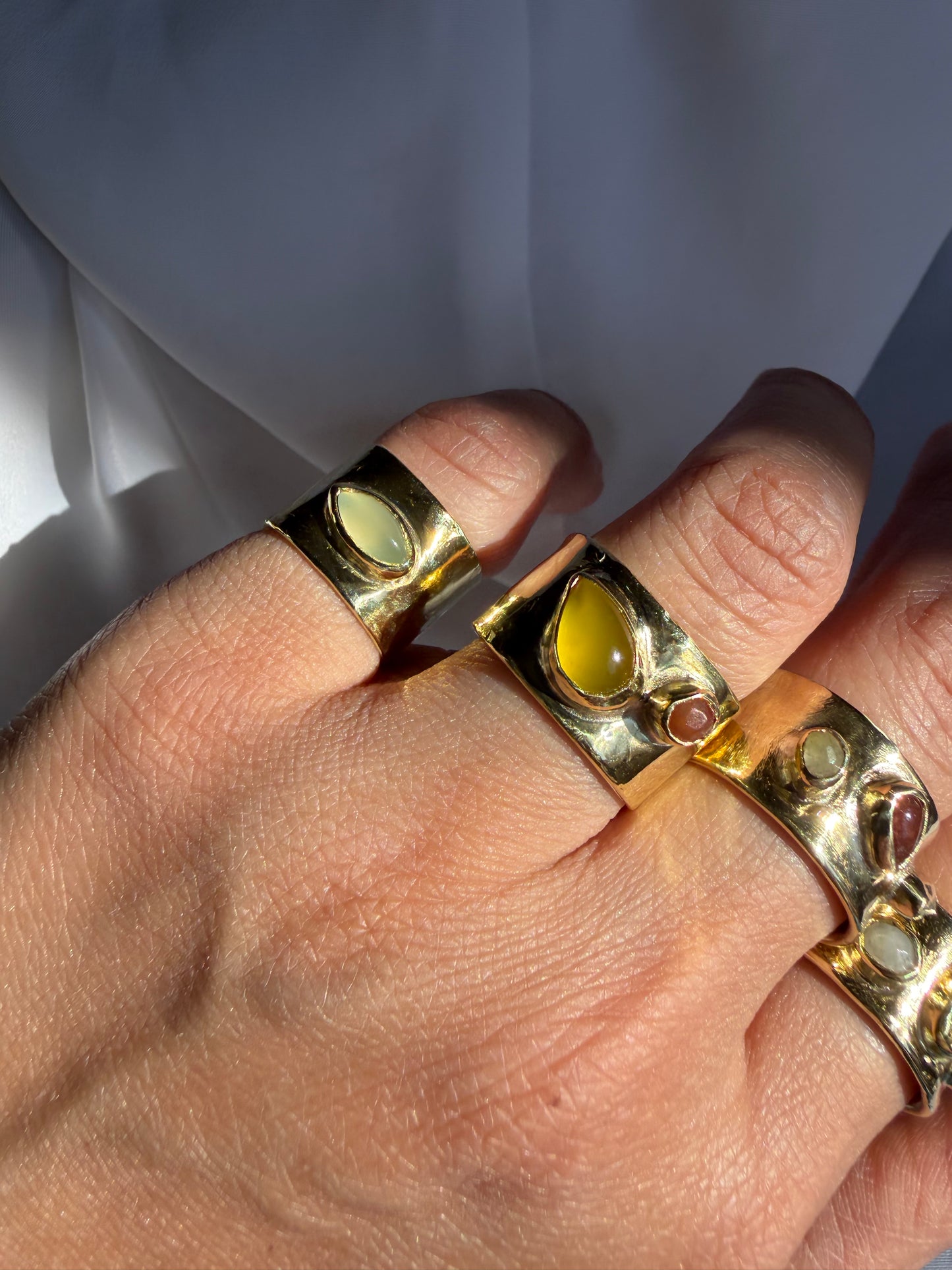 Anello fascione - Cosmo onice giallo