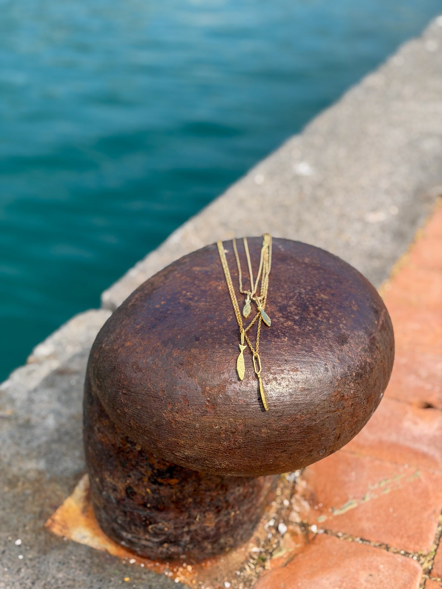 Collana Alicella