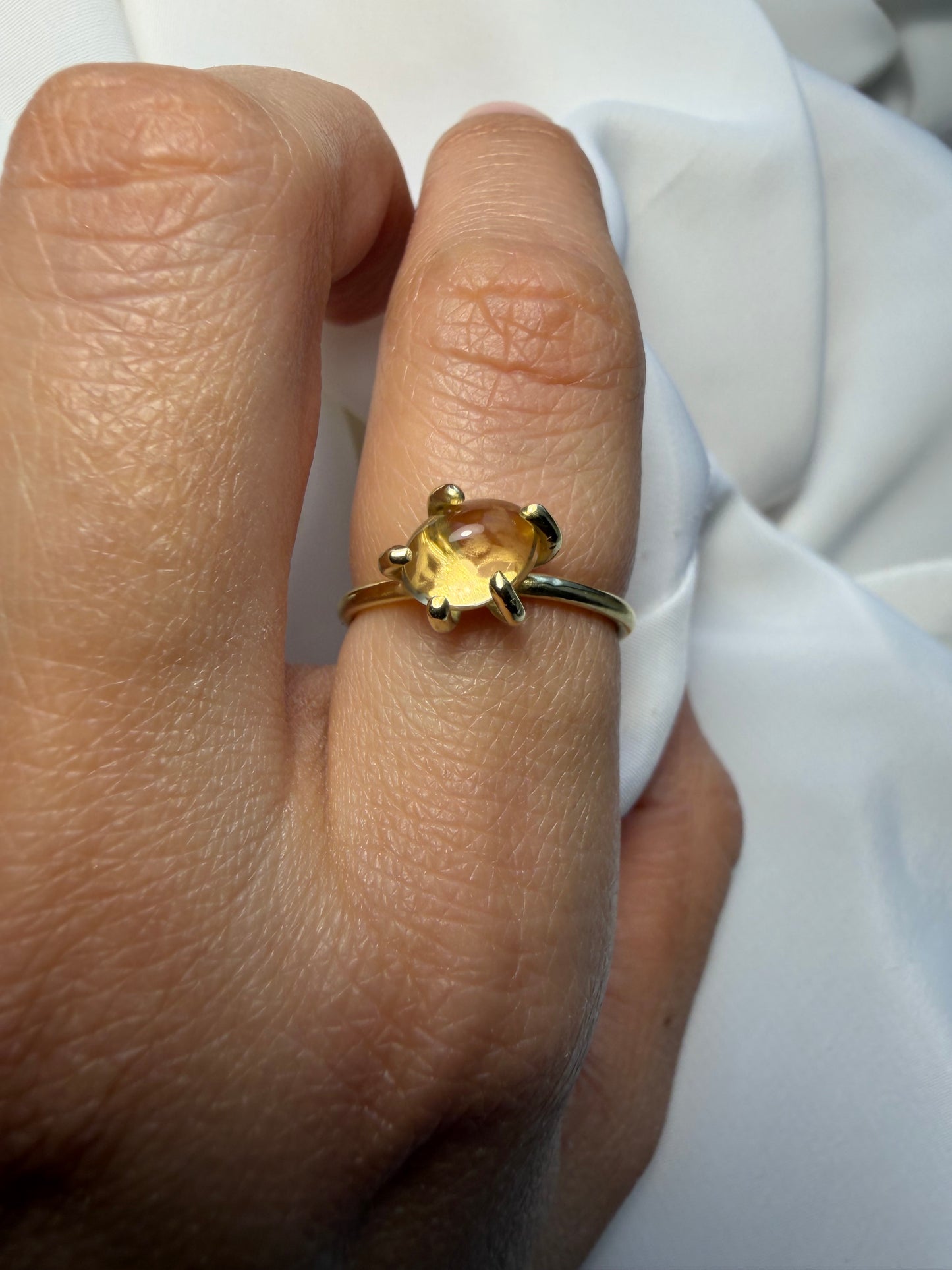 Anello con griffe - Quarzo citrino