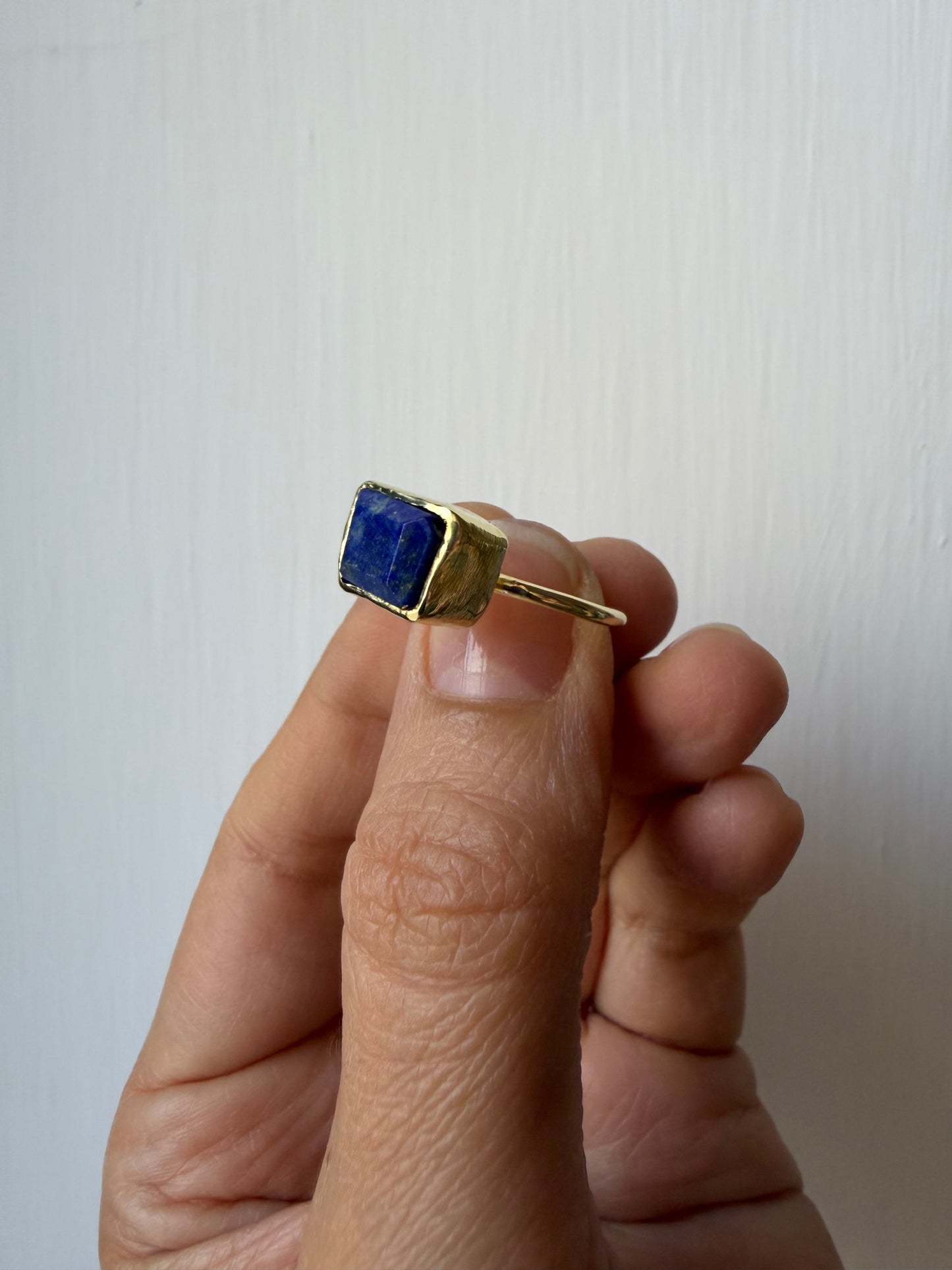 Anello con Lapislazzuli rettangolare