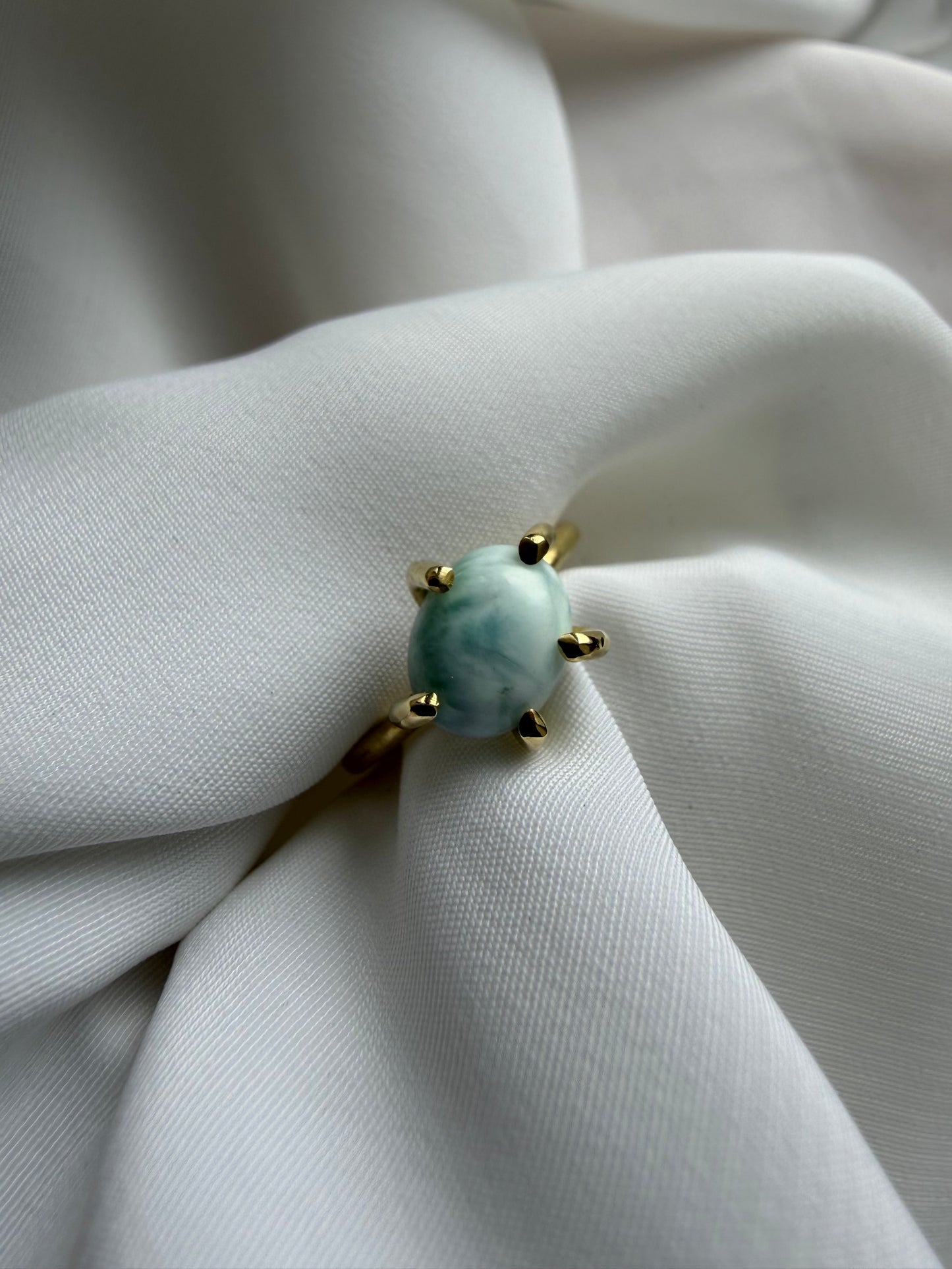 Anello con griffe - Larimar