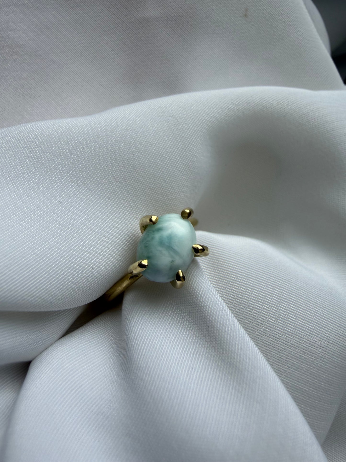 Anello con griffe - Larimar