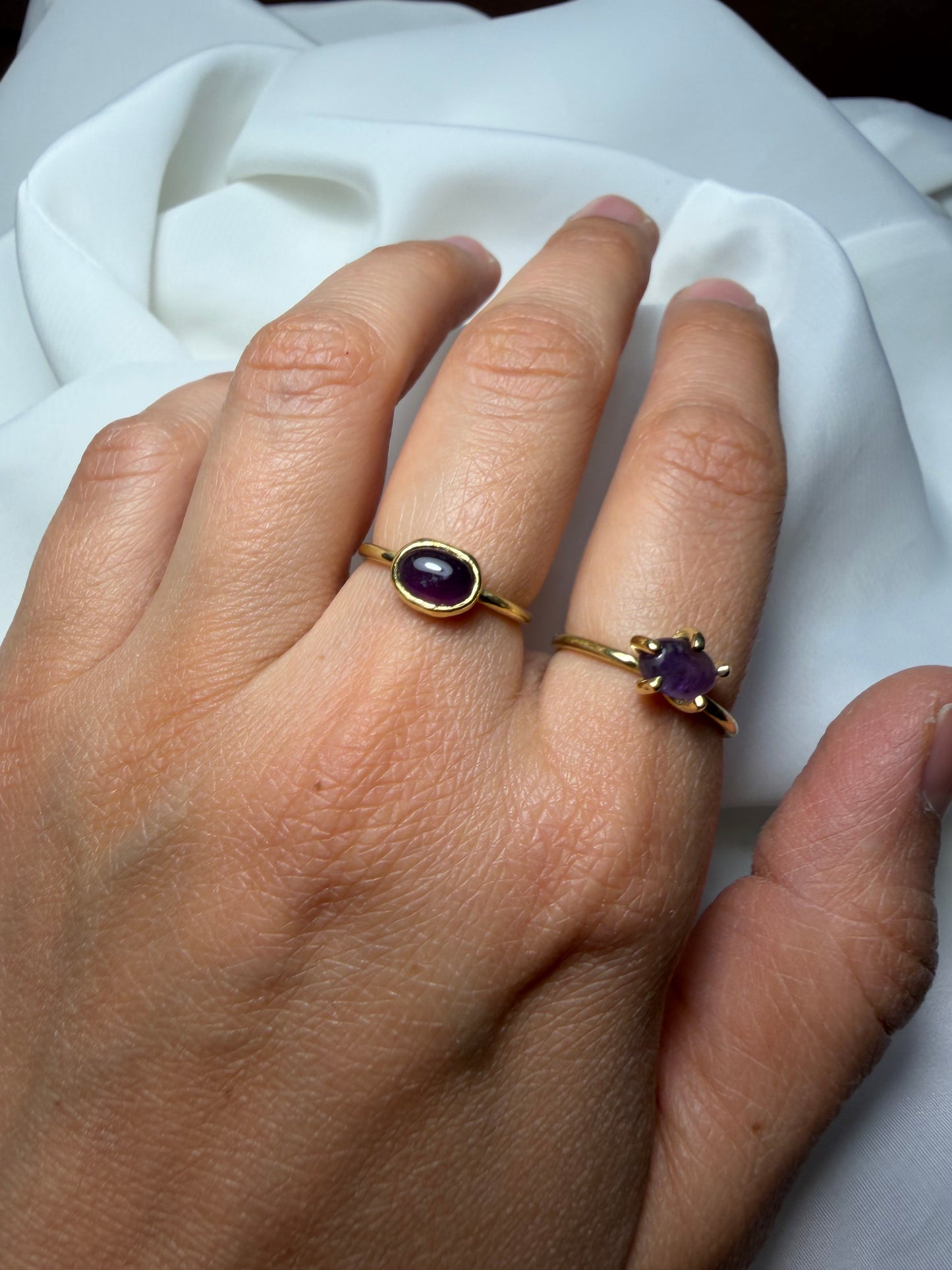 Anello con ametista ovale