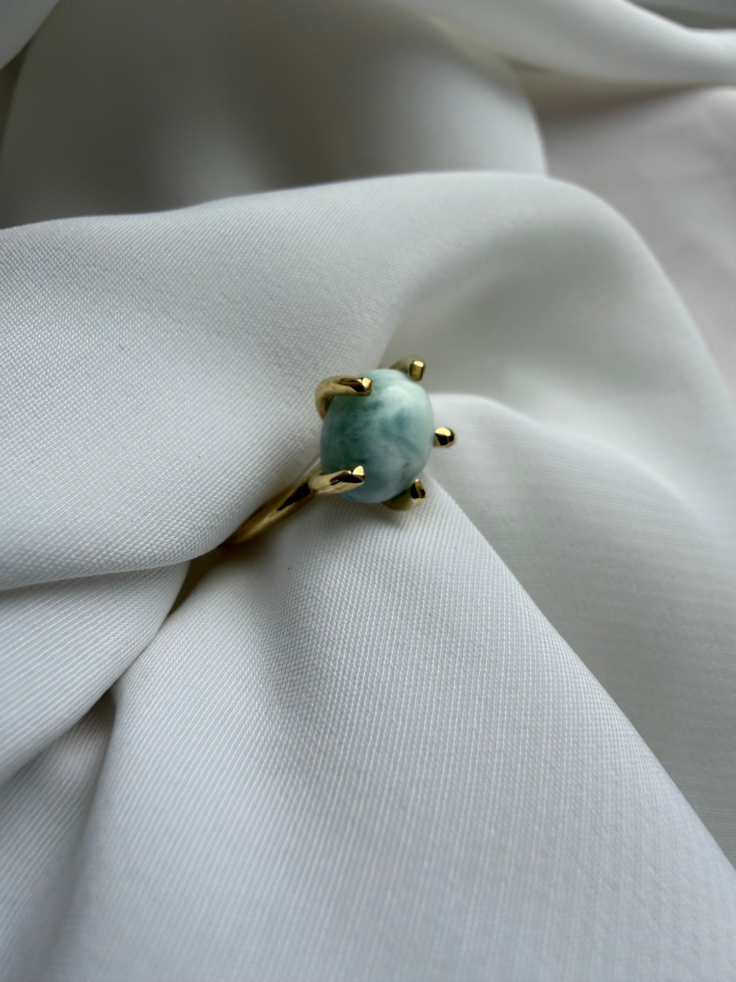 Anello con griffe - Larimar