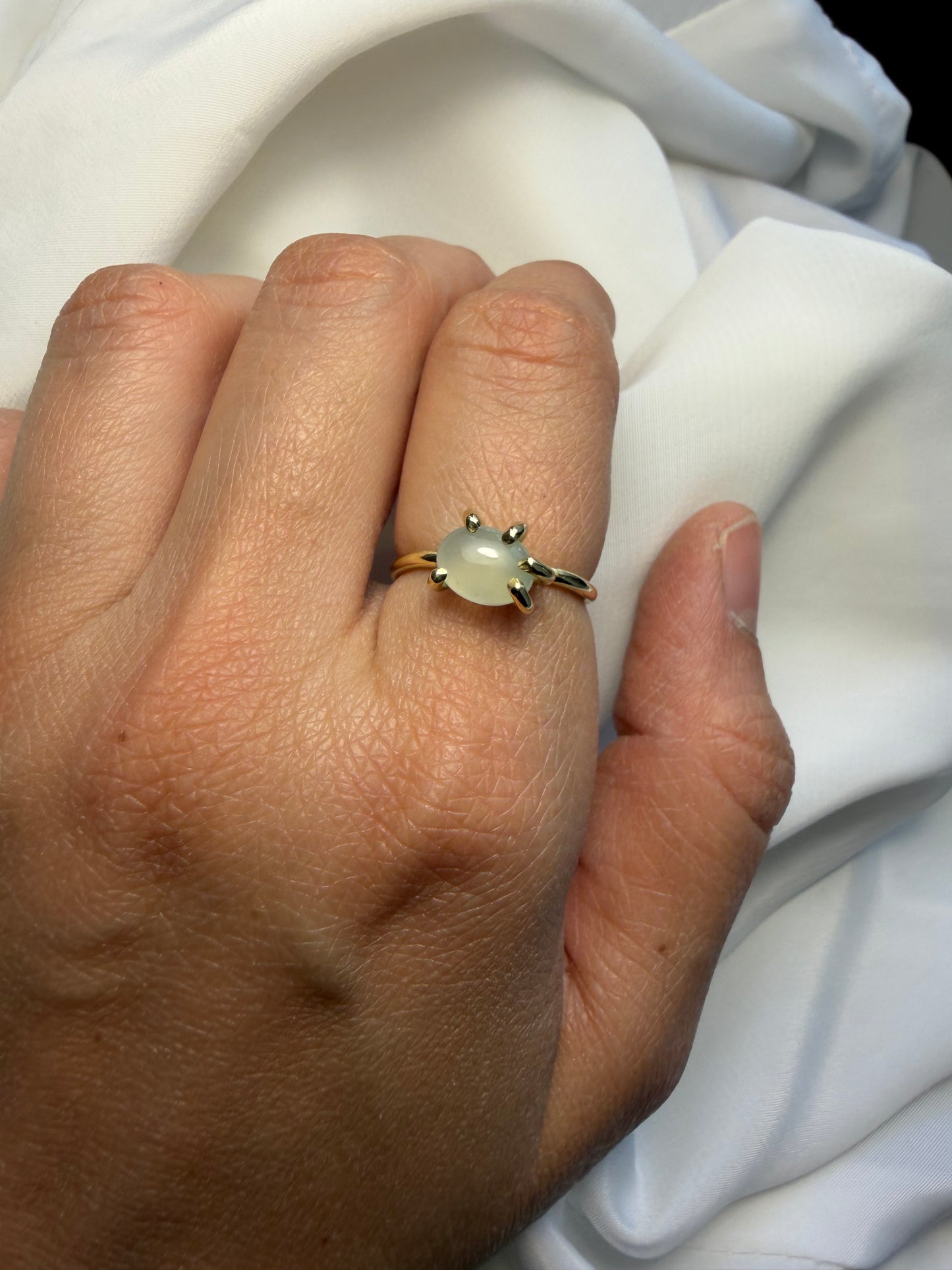 Anello con griffe - Calcedonio