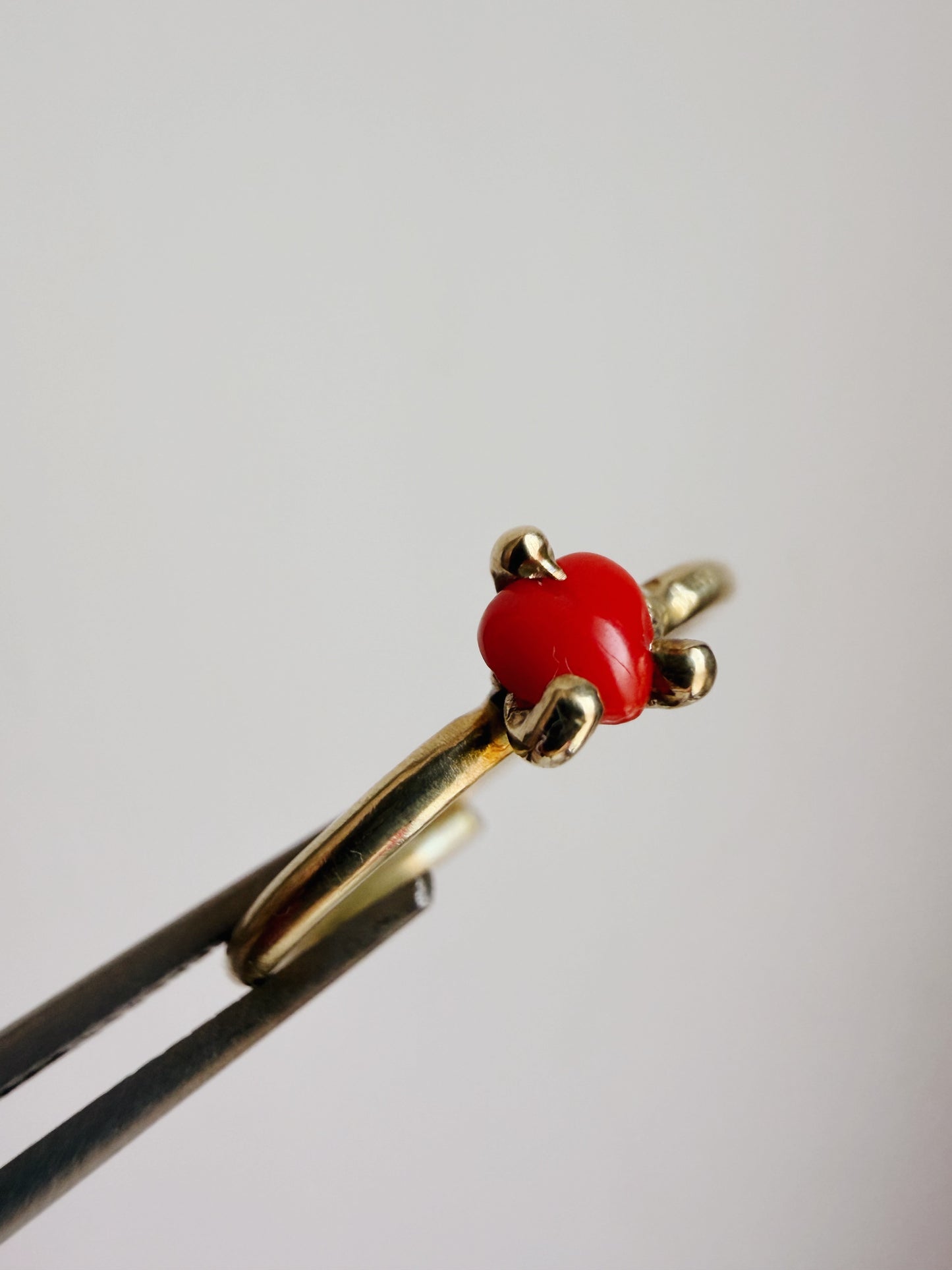 Anello minicuore colorato