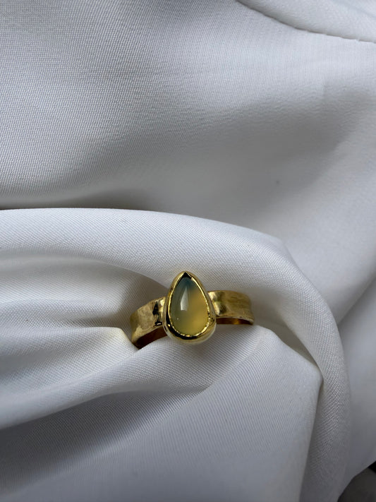 Anello a goccia - Calcedonio