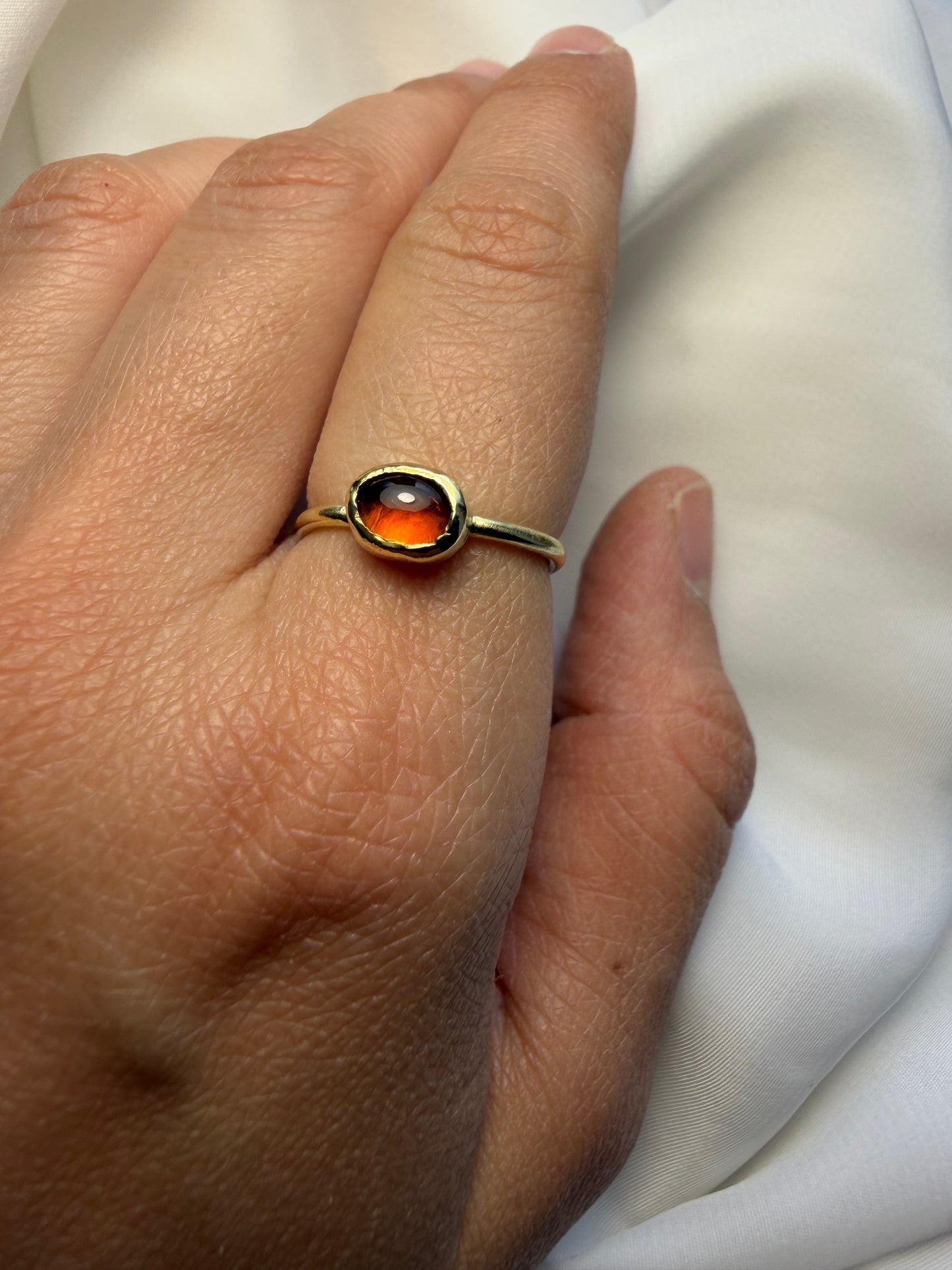 Anello con quarzo citrino cotto