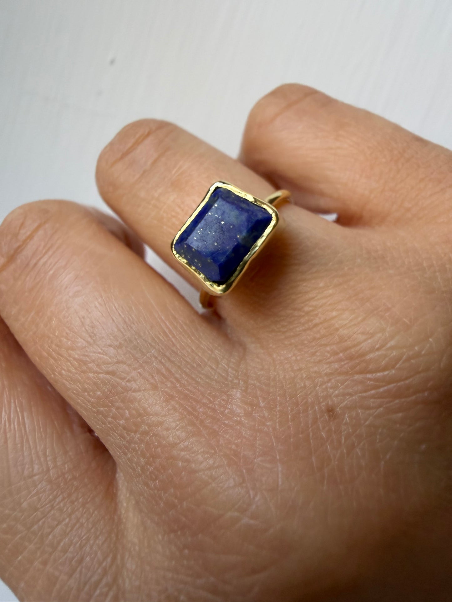 Anello con Lapislazzuli rettangolare