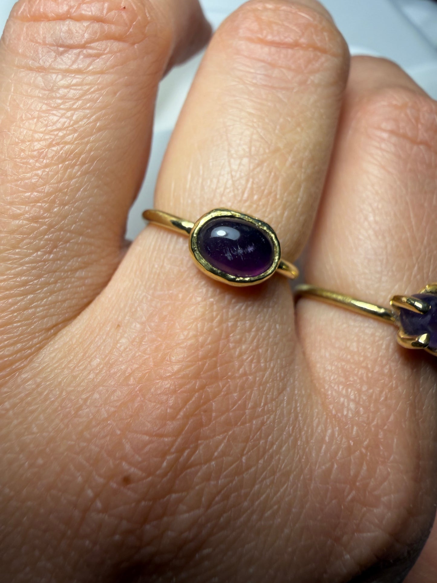 Anello con ametista ovale