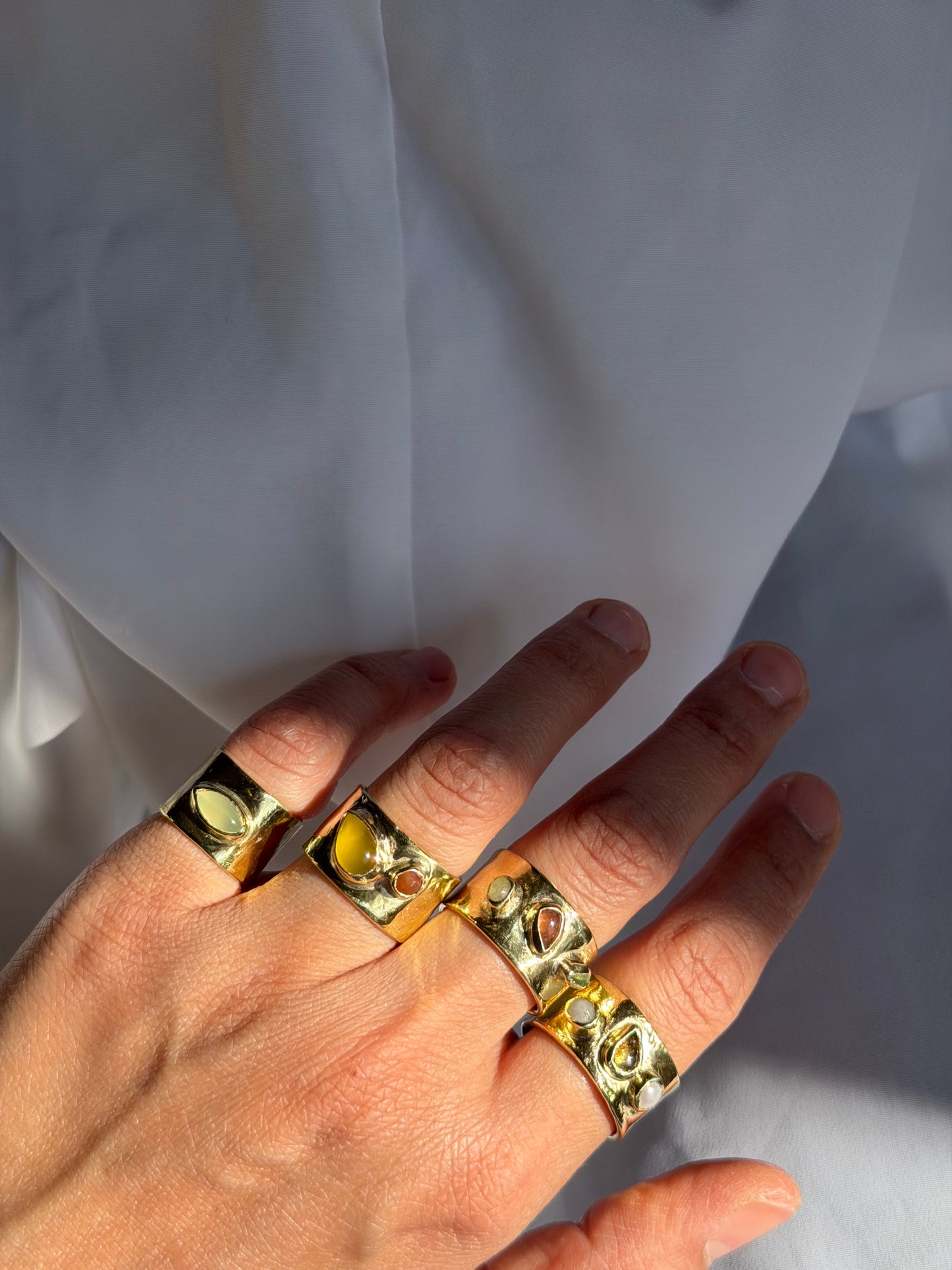 Anello fascione - Cosmo onice giallo