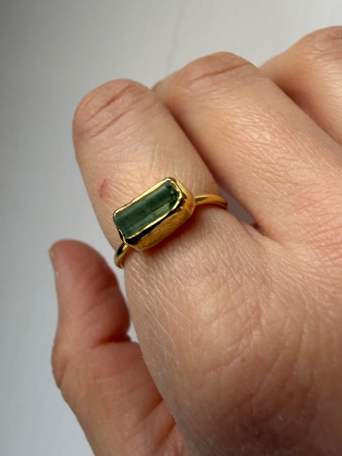 Anello cosmo e menta - tormalina verde