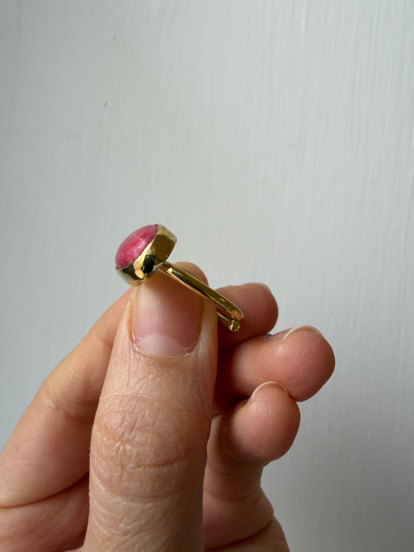 Anello con Thulite