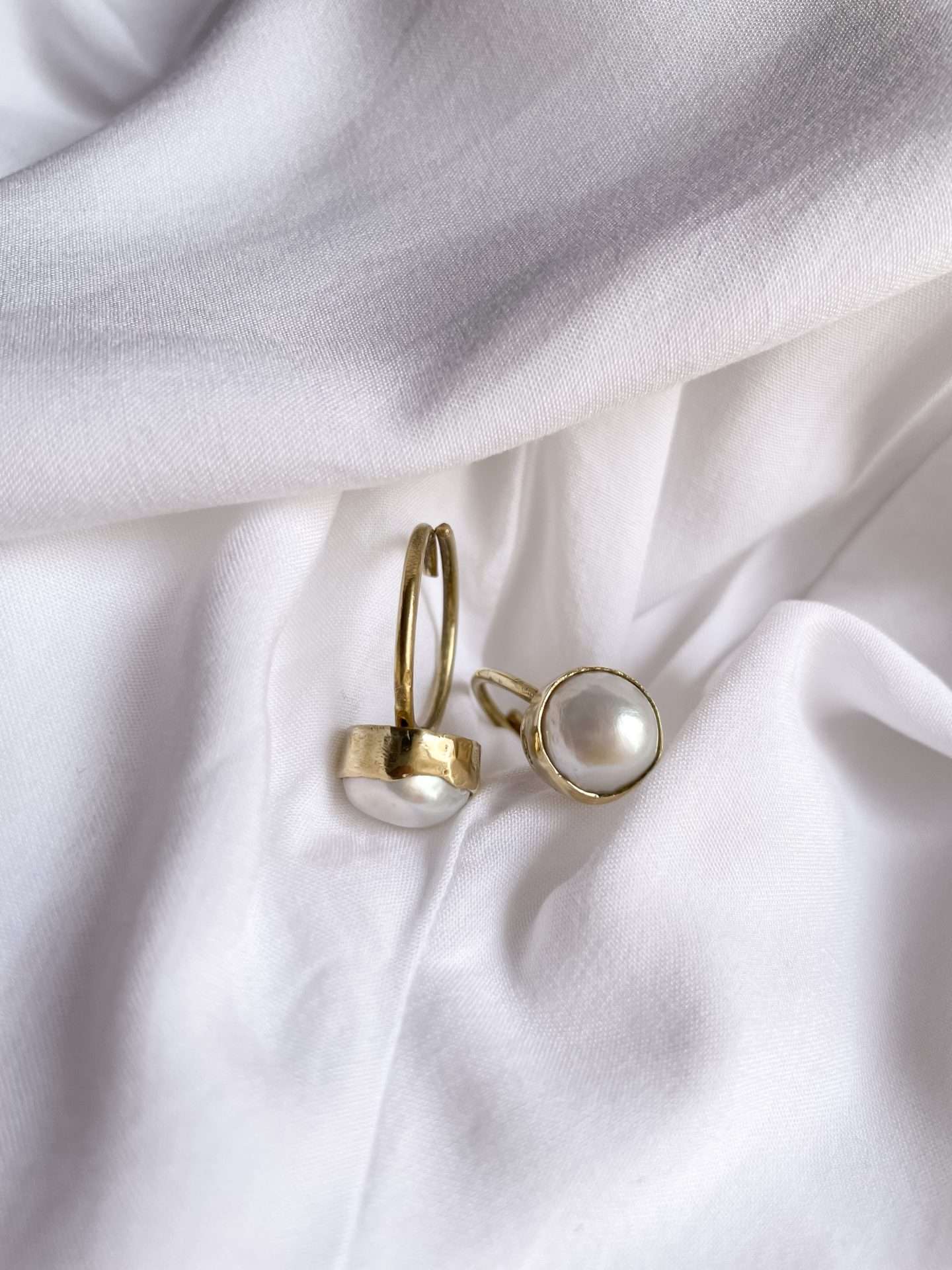Anello bottoncino