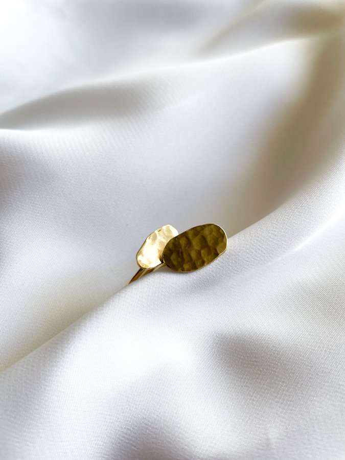 Anello medaglietta