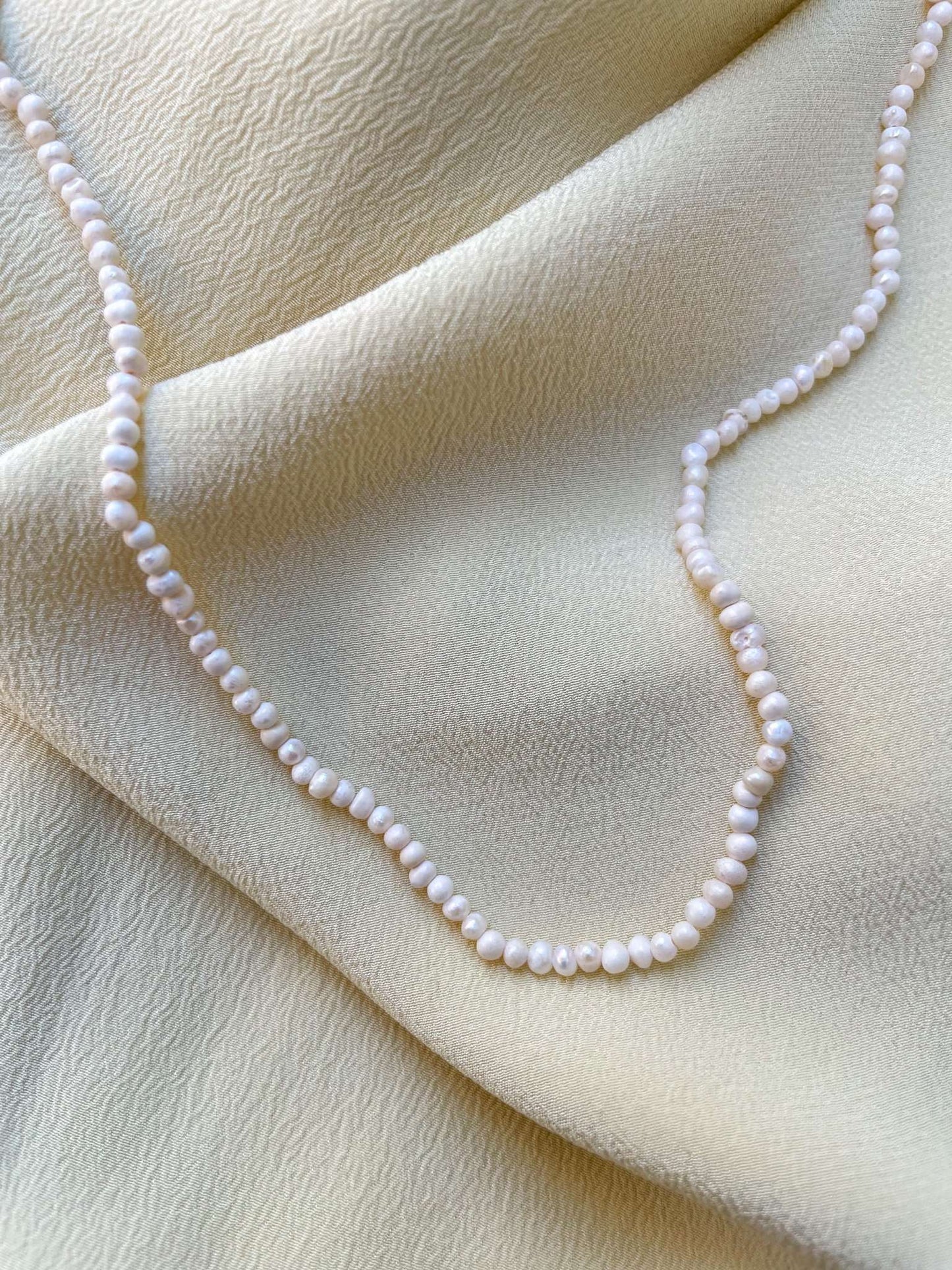 Collana regolabile microperle