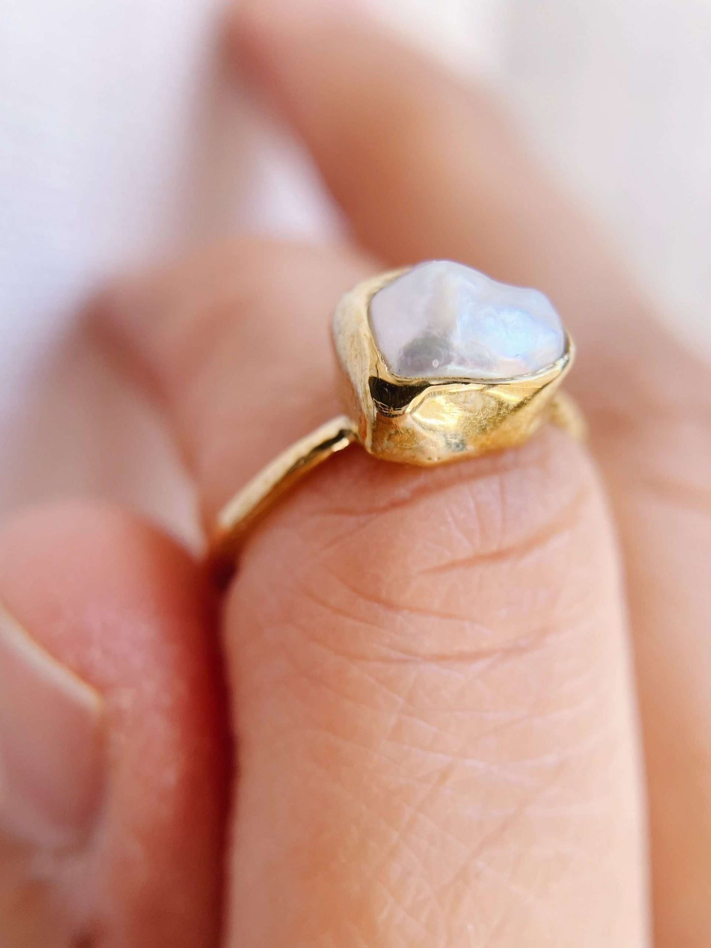 Anello cosmo irregolare - perla