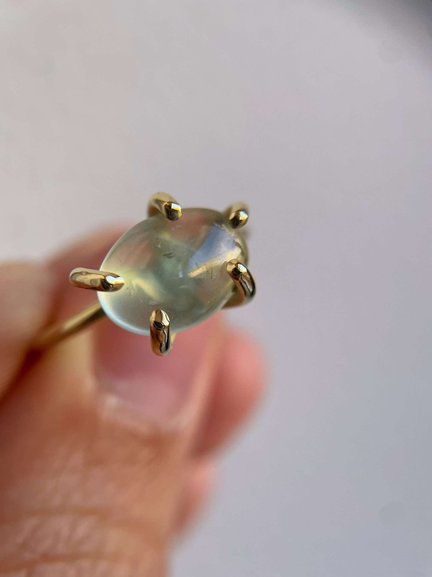 Anello con griffe - Phrenite