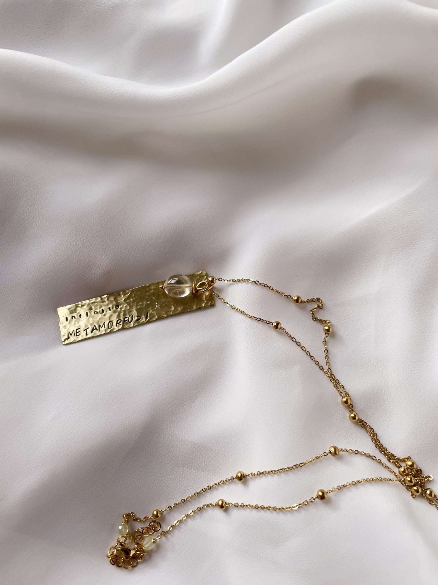 Collana con targhetta rettangolare