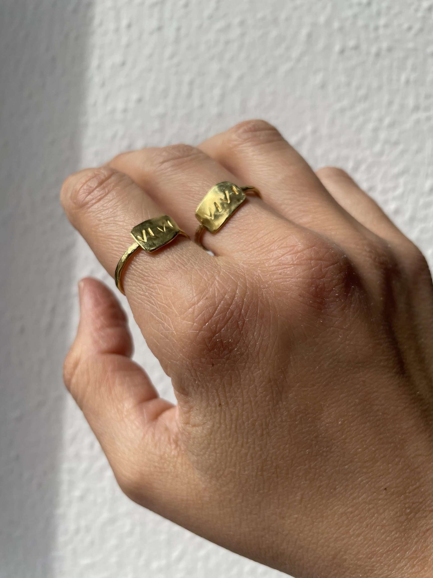Anello VIVI